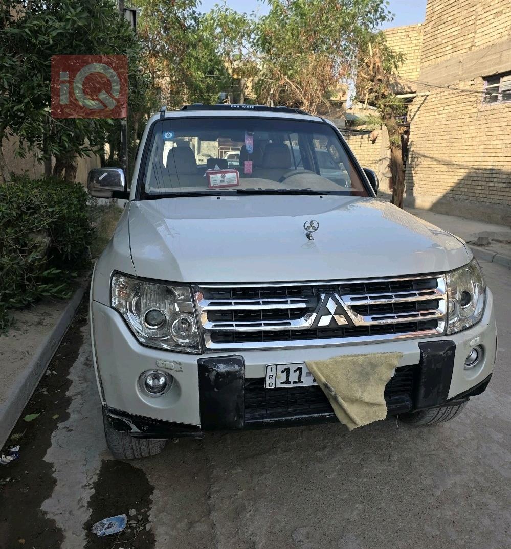 ميتسوبيشي باجيرو